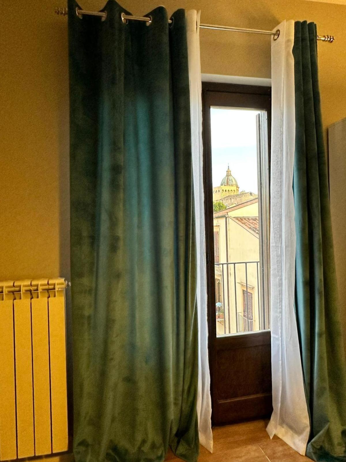 Centrumassimo Apartment باليرمو المظهر الخارجي الصورة
